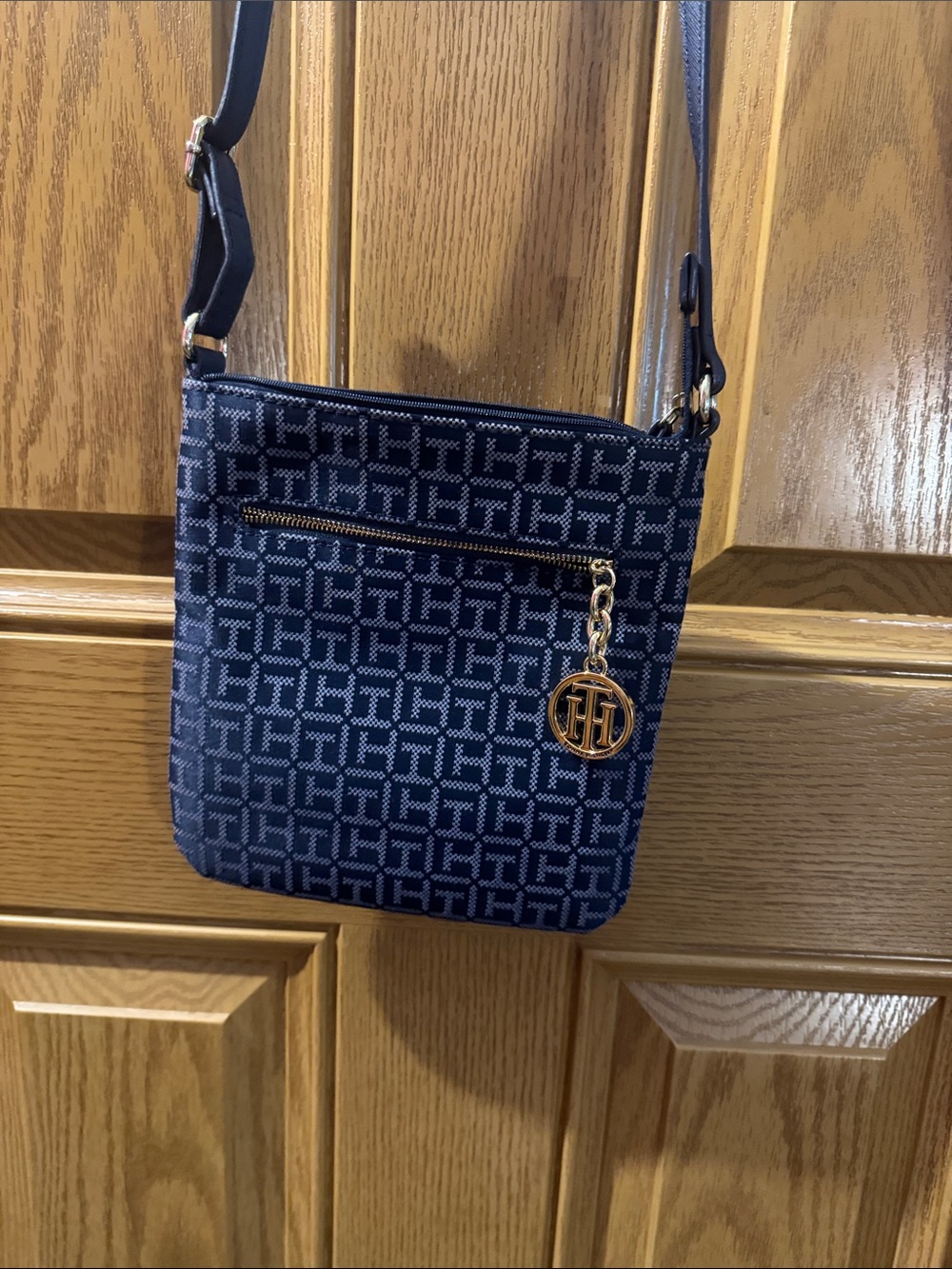 Tommy Hilfiger Navy Monogram Crossbody with Gold Charm NWOT